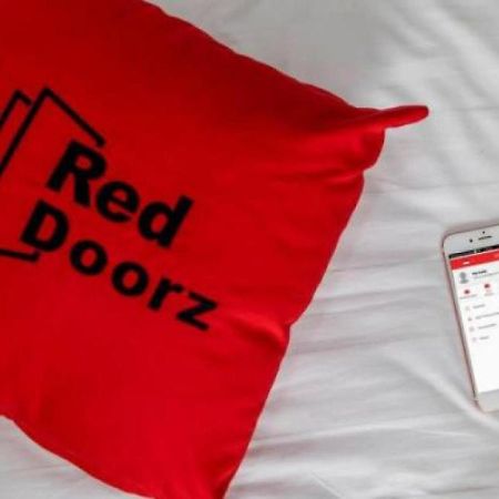 Reddoorz Plus Near Keraton Yogyakarta 2 외부 사진