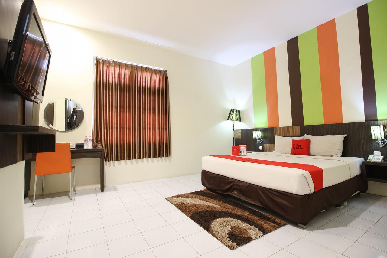 Reddoorz Plus Near Keraton Yogyakarta 2 호텔 외부 사진