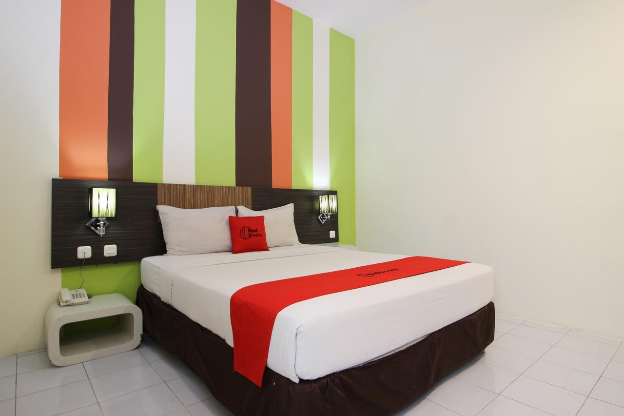 Reddoorz Plus Near Keraton Yogyakarta 2 호텔 외부 사진